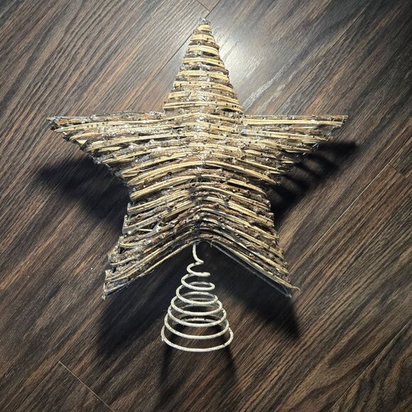 Shabby Chic/Cottagecore Style Wicker/Straw & Sequin Holiday Tree Topper NWOT - Picture 7 of 8